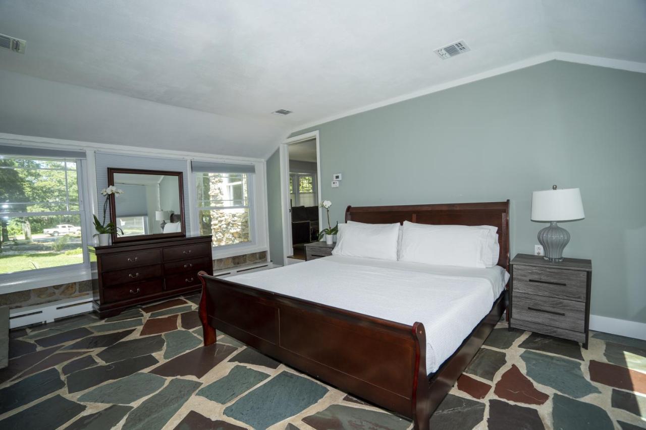 Hamptons Vacation Inn Hampton Bays Exterior foto